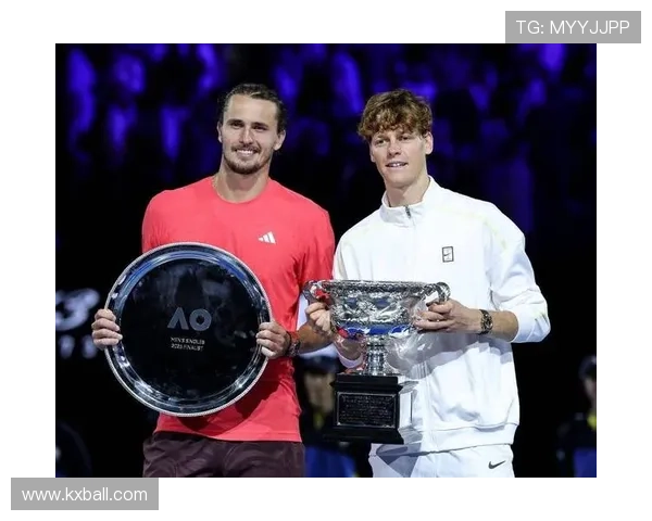 [澳网]男单第3轮：辛纳VS吉隆 集锦.